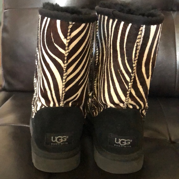 Zebra print UGGs - Picture 3 of 3